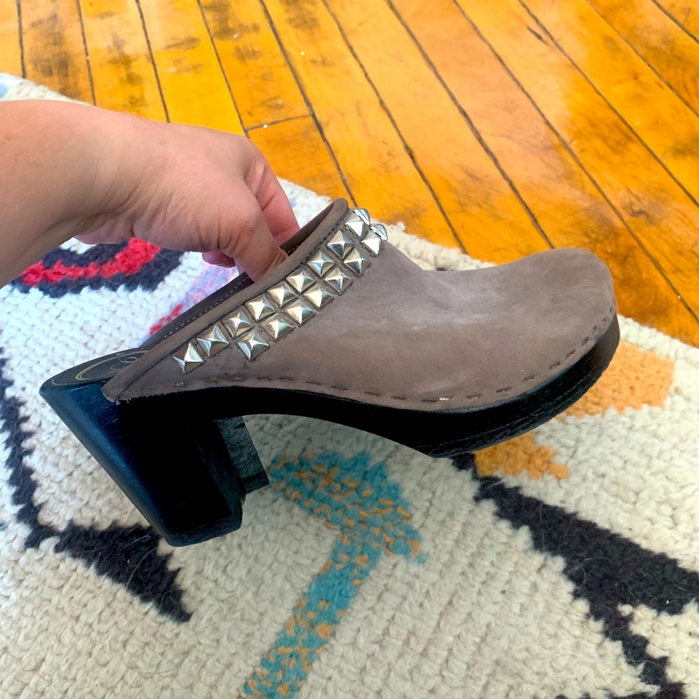 No.6 studded grey heeled clogs - rare!